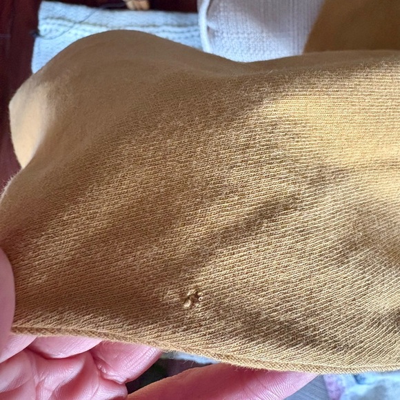 Vintage mustard yellow Guess Hoodie - Picture 11 of 11